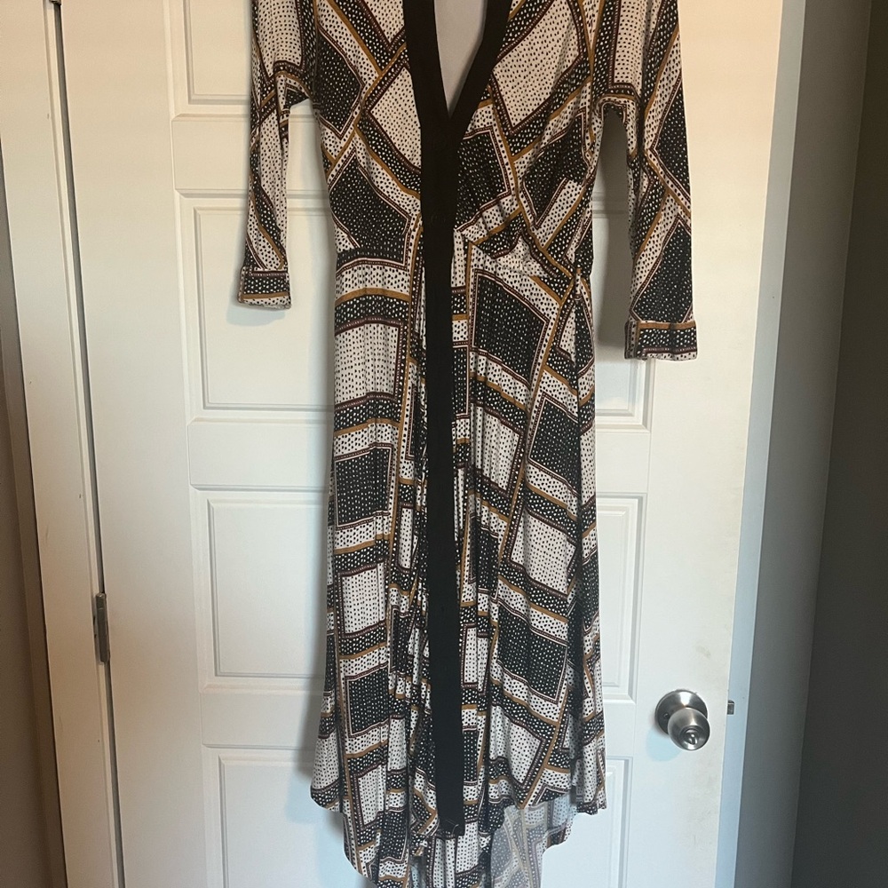 eShakti Black and White Long Sleeve Dress
